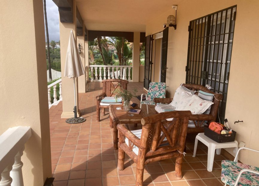 Resale - House - Detached Villa - Estepona - Selwo