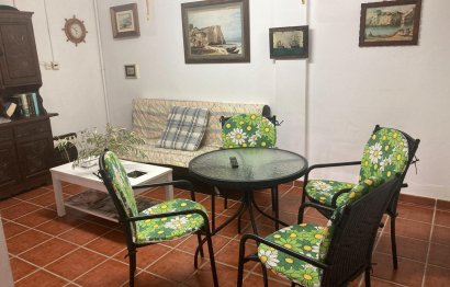 Resale - House - Detached Villa - Estepona - Selwo