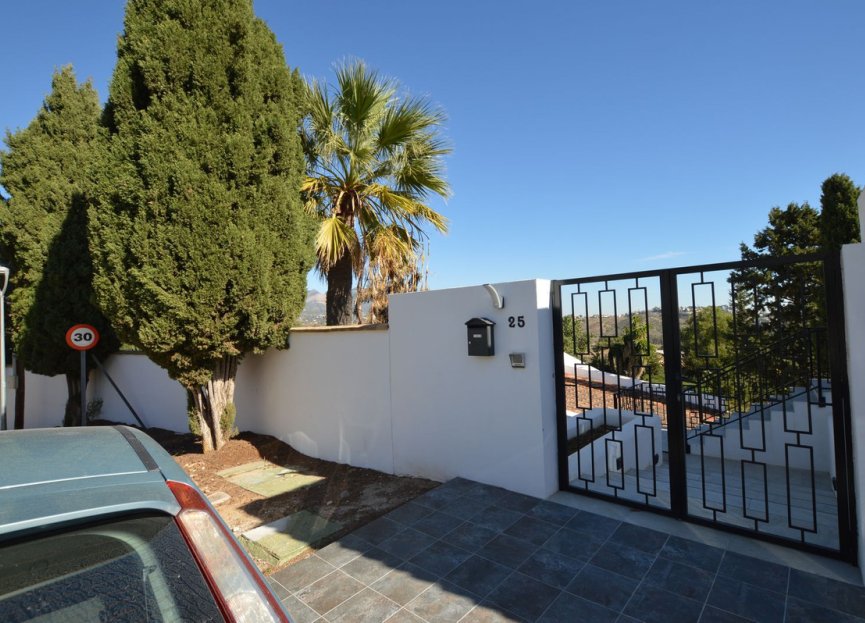 Resale - House - Detached Villa - Mijas - Mijas Golf