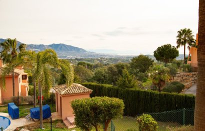 Resale - Ground floor apartment - Marbella - La Mairena