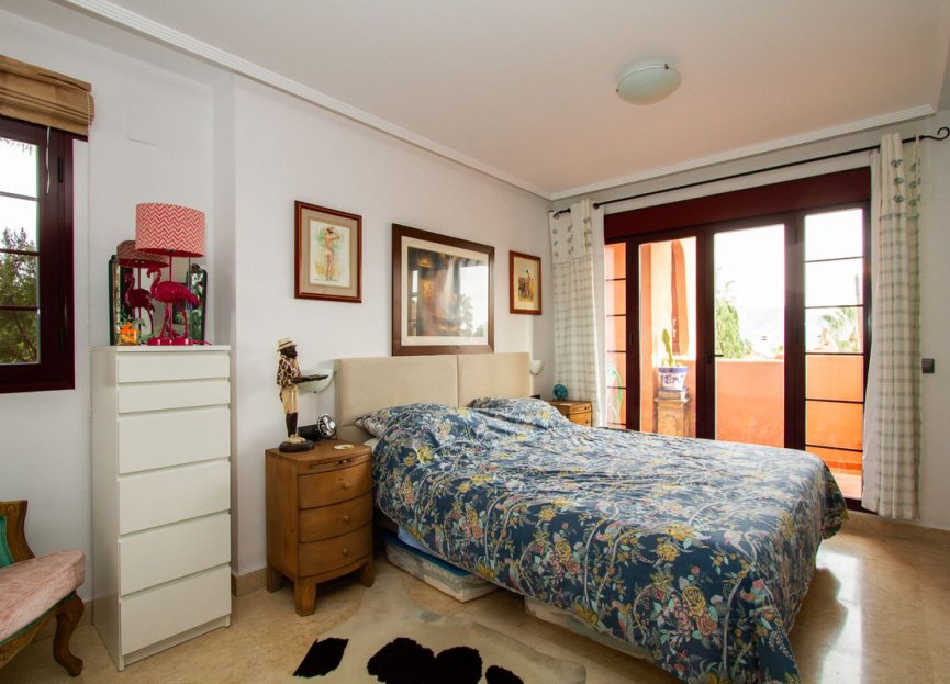 Resale - Ground floor apartment - Marbella - La Mairena