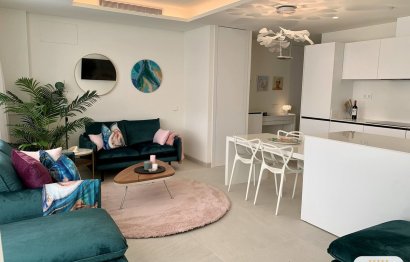 Resale - Apartment - Top Floor Apartment - Estepona - Estepona Centro