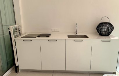 Resale - Apartment - Top Floor Apartment - Estepona - Estepona Centro