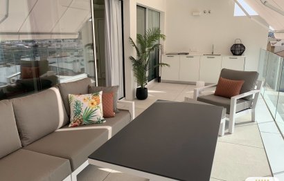 Resale - Apartment - Top Floor Apartment - Estepona - Estepona Centro