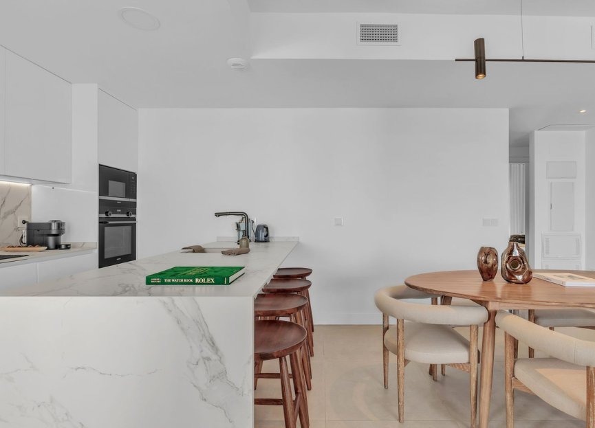 Resale - Apartment - Middle Floor Apartment - Fuengirola - Fuengirola Centro