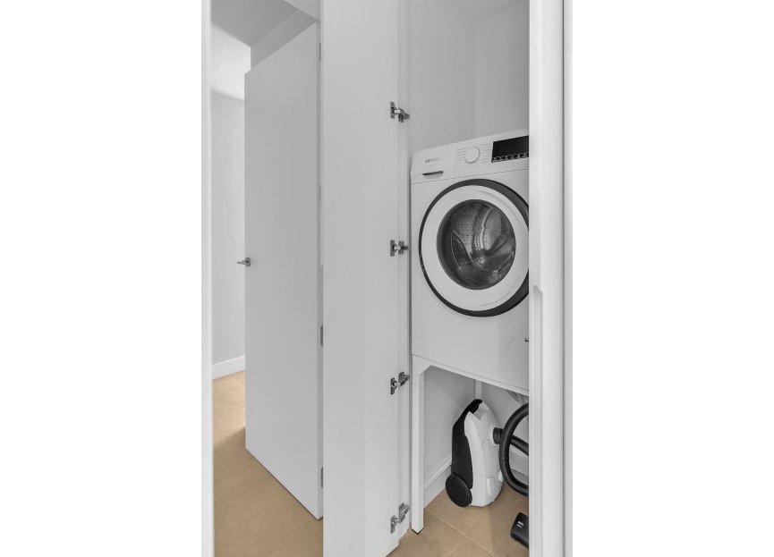 Resale - Apartment - Middle Floor Apartment - Fuengirola - Fuengirola Centro