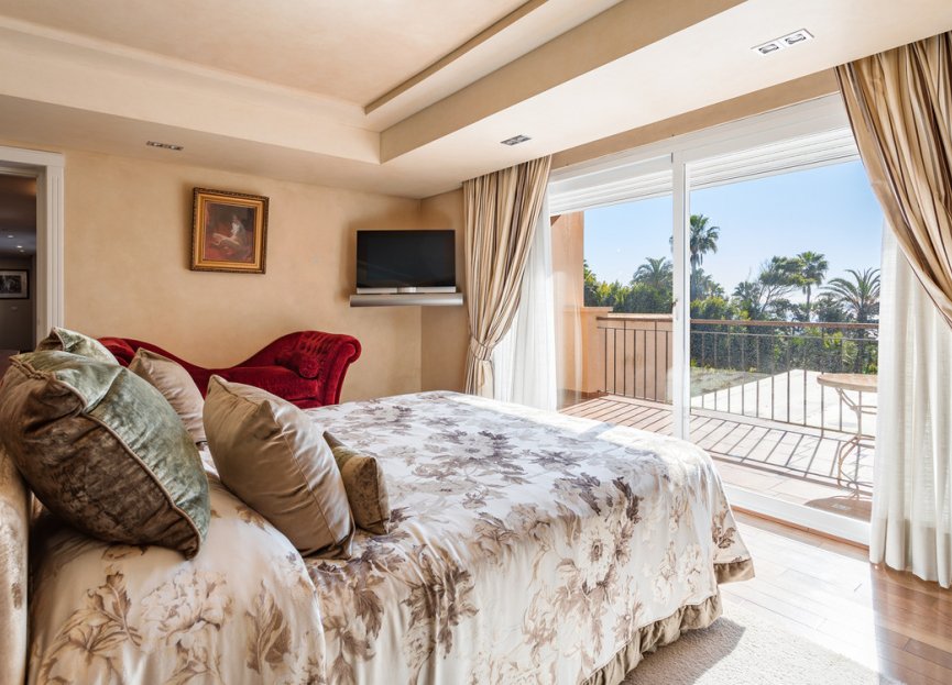 Resale - House - Detached Villa - Estepona - New Golden Mile