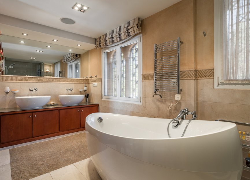 Resale - House - Detached Villa - Estepona - New Golden Mile