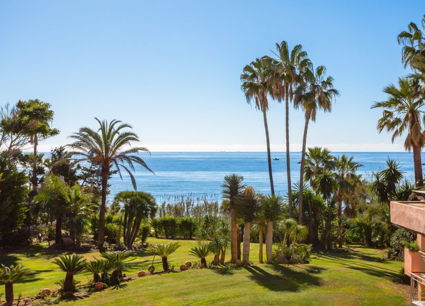 Resale - House - Detached Villa - Estepona - New Golden Mile