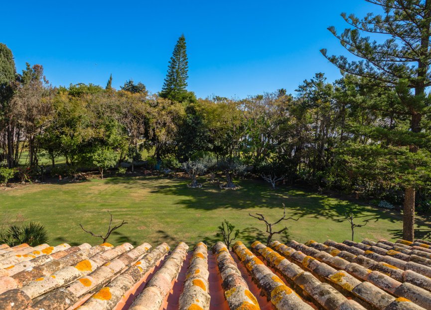 Resale - House - Detached Villa - Estepona - New Golden Mile