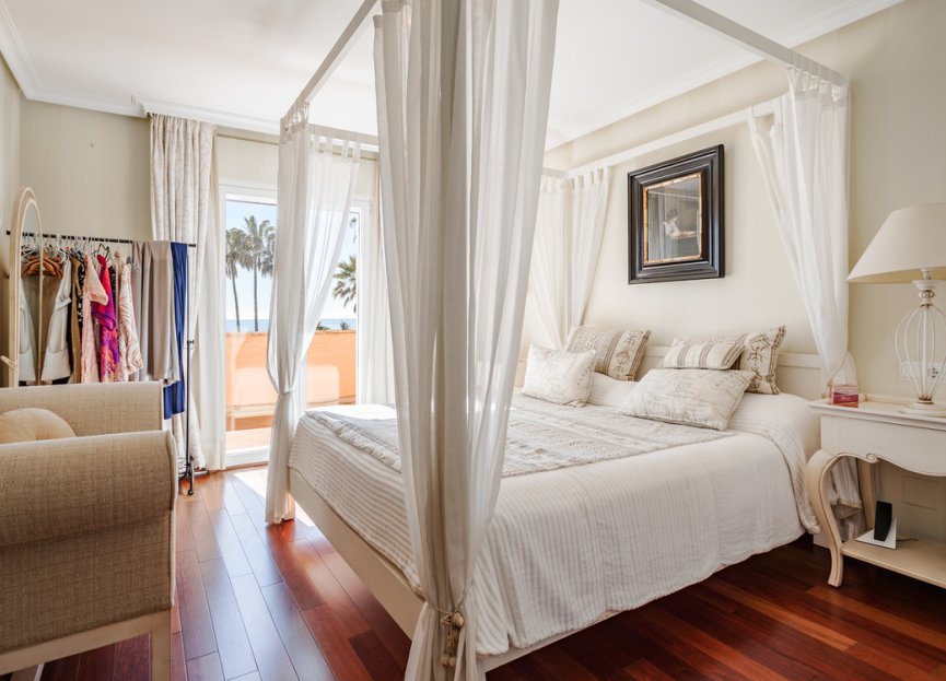 Resale - House - Detached Villa - Estepona - New Golden Mile