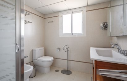 Resale - House - Detached Villa - Estepona - New Golden Mile