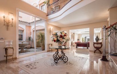 Resale - House - Detached Villa - Estepona - New Golden Mile