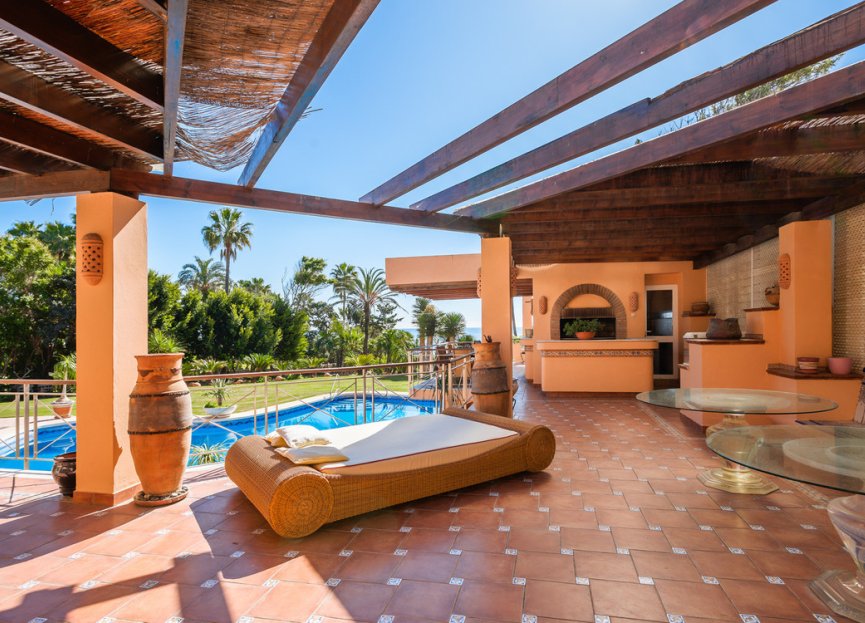 Resale - House - Detached Villa - Estepona - New Golden Mile