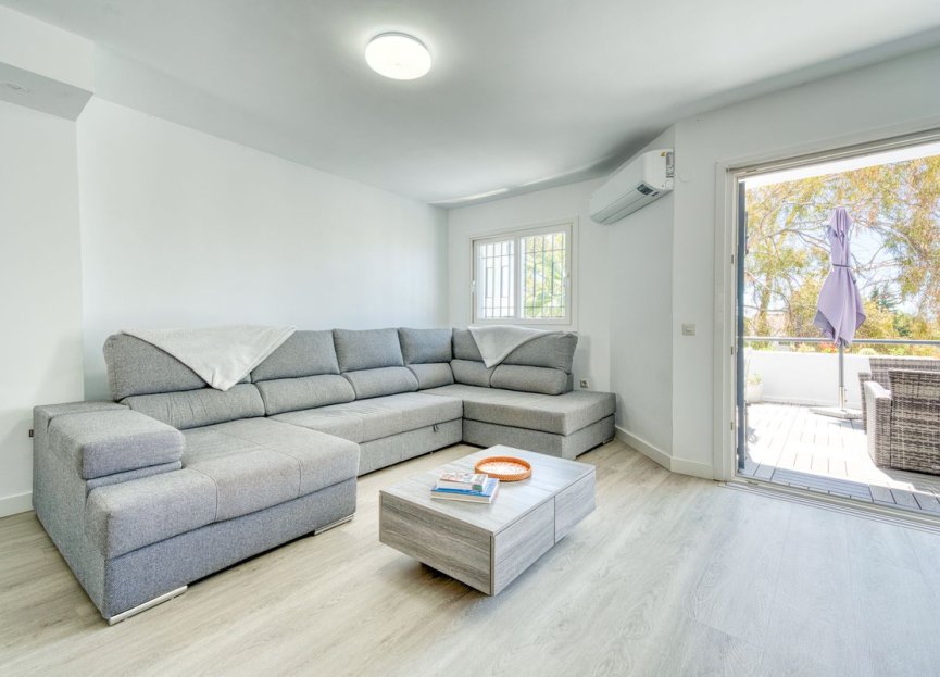 Resale - House - Townhouse - Marbella - Nueva Andalucia