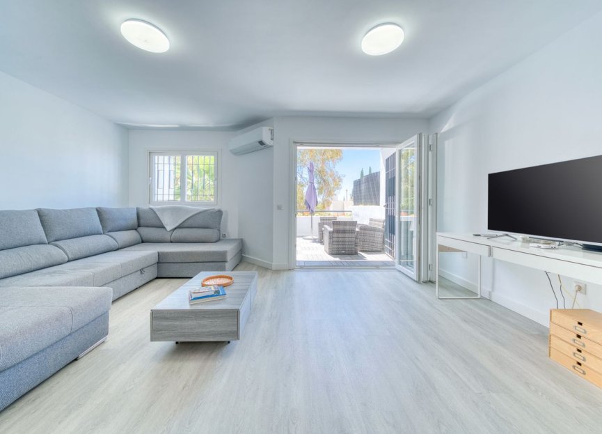 Resale - House - Townhouse - Marbella - Nueva Andalucia