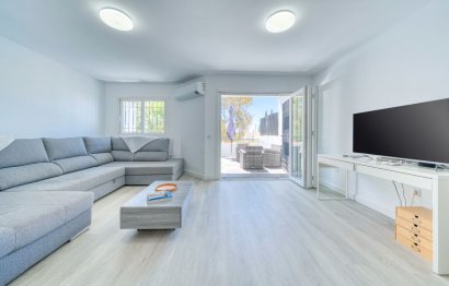 Resale - House - Townhouse - Marbella - Nueva Andalucia