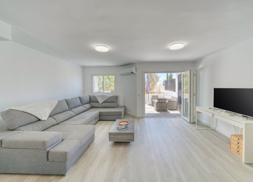 Resale - House - Townhouse - Marbella - Nueva Andalucia