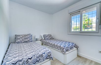 Resale - House - Townhouse - Marbella - Nueva Andalucia