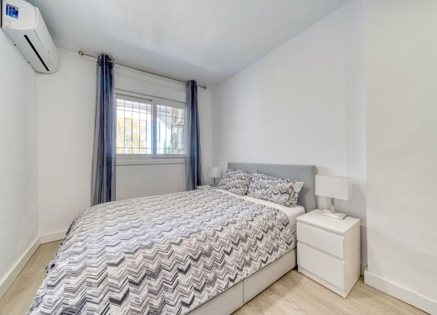 Resale - House - Townhouse - Marbella - Nueva Andalucia