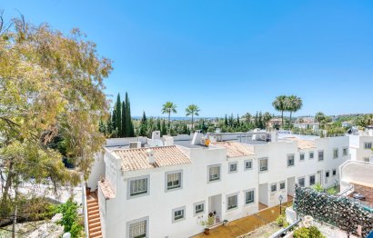 Resale - House - Townhouse - Marbella - Nueva Andalucia