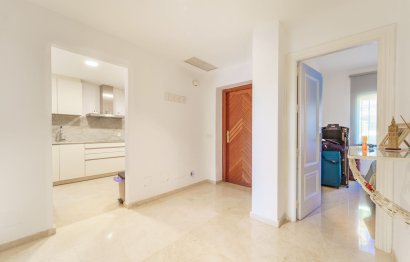 Resale - Ground floor apartment - Estepona - New Golden Mile