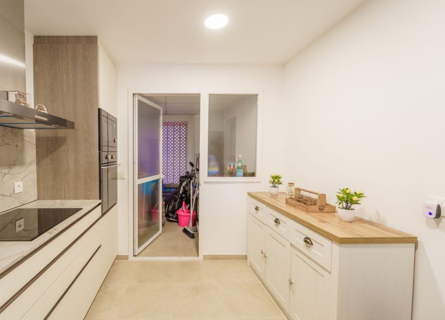 Resale - Ground floor apartment - Estepona - New Golden Mile