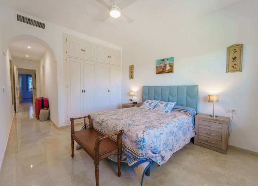 Resale - Ground floor apartment - Estepona - New Golden Mile