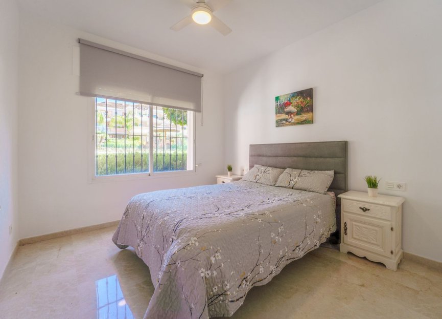 Resale - Ground floor apartment - Estepona - New Golden Mile