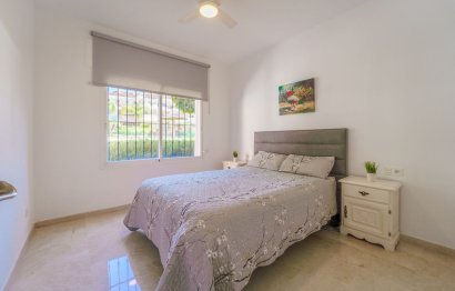 Resale - Ground floor apartment - Estepona - New Golden Mile
