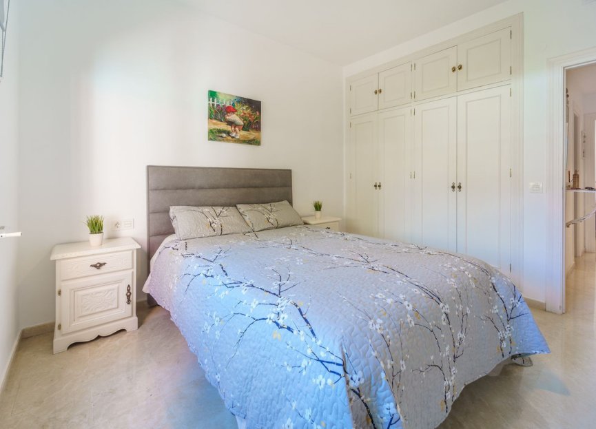 Resale - Ground floor apartment - Estepona - New Golden Mile