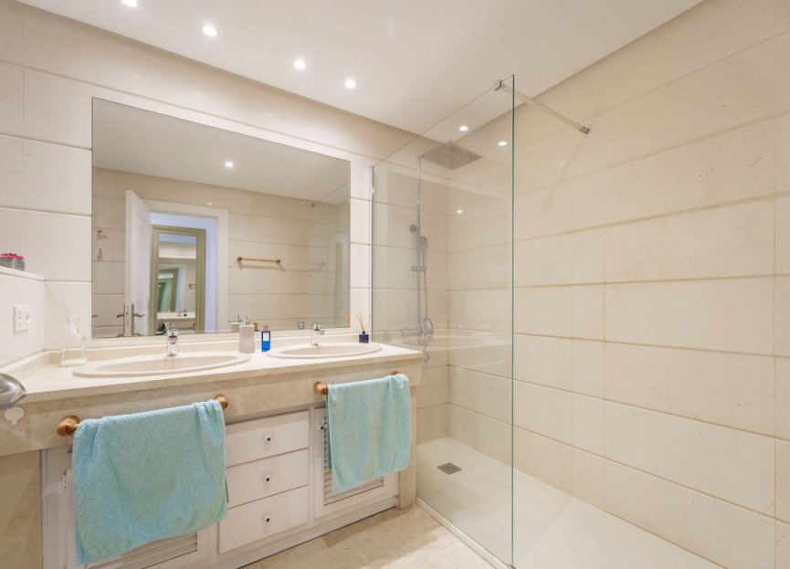 Resale - Ground floor apartment - Estepona - New Golden Mile