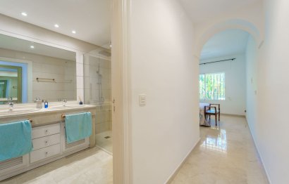 Resale - Ground floor apartment - Estepona - New Golden Mile