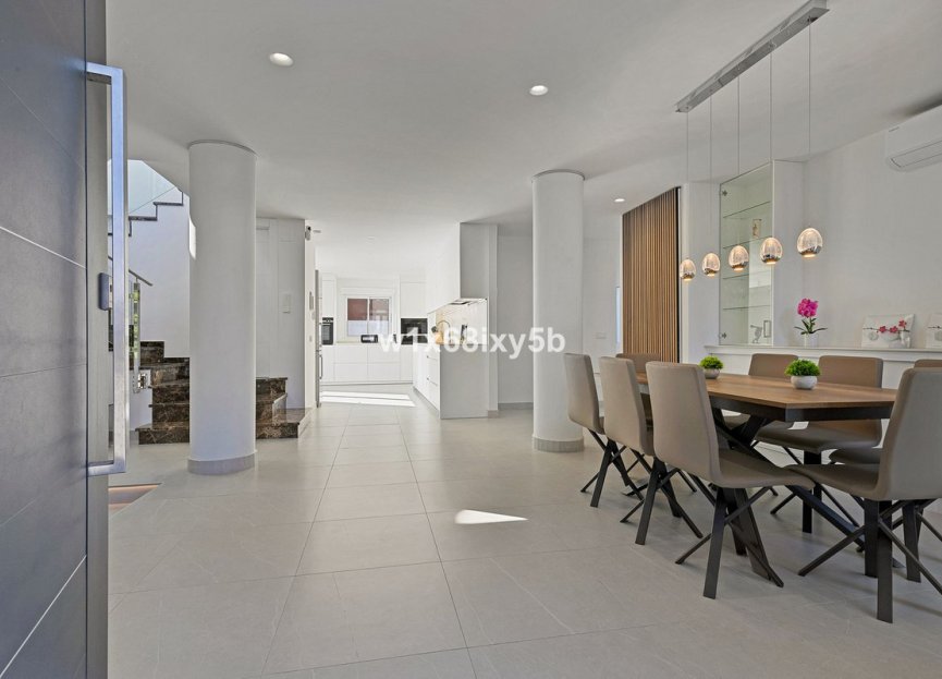 Resale - House - Detached Villa - Marbella - San Pedro De Alcantara