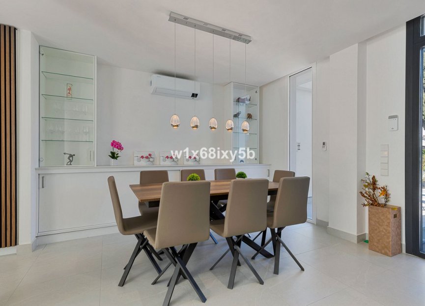 Resale - House - Detached Villa - Marbella - San Pedro De Alcantara