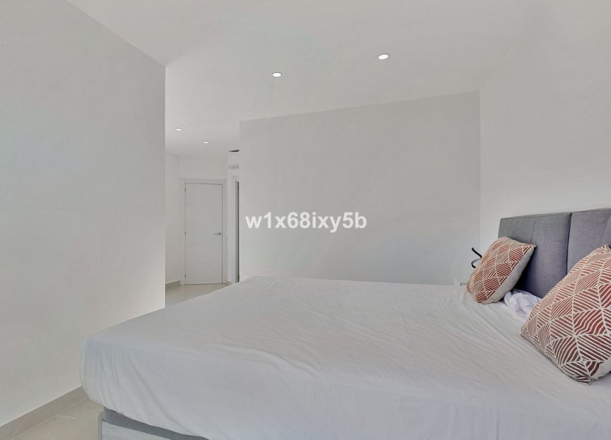 Resale - House - Detached Villa - Marbella - San Pedro De Alcantara