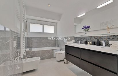 Resale - House - Detached Villa - Marbella - San Pedro De Alcantara