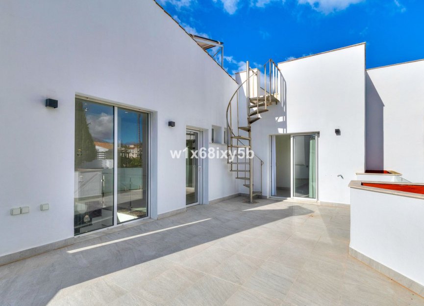 Resale - House - Detached Villa - Marbella - San Pedro De Alcantara