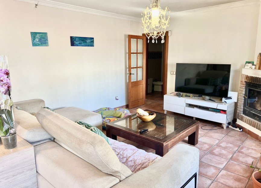 Resale - House - Detached Villa - Marbella - Nueva Andalucia