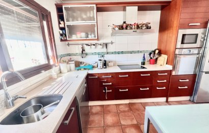 Resale - House - Detached Villa - Marbella - Nueva Andalucia