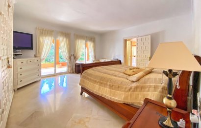 Resale - House - Detached Villa - Marbella - Nagüeles