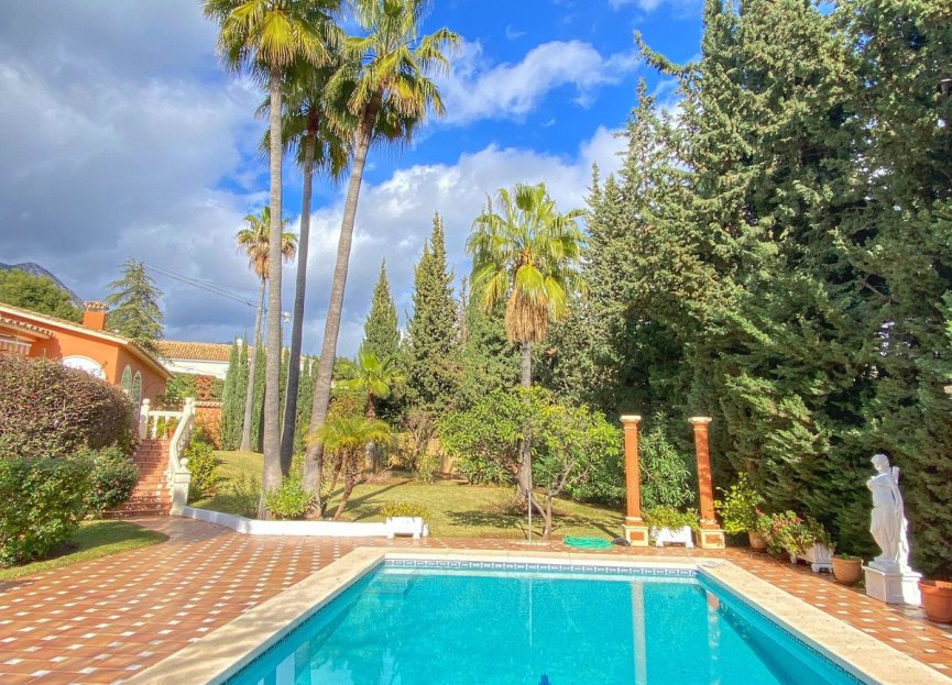 Resale - House - Detached Villa - Marbella - Nagüeles