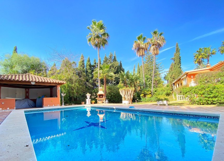 Resale - House - Detached Villa - Marbella - Nagüeles
