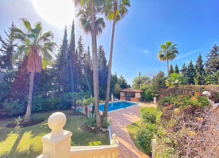 Resale - House - Detached Villa - Marbella - Nagüeles