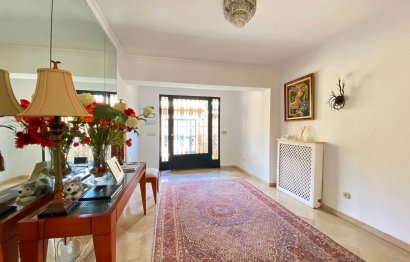 Resale - House - Detached Villa - Marbella - Nagüeles