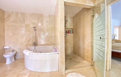 Resale - House - Detached Villa - Marbella - Nagüeles