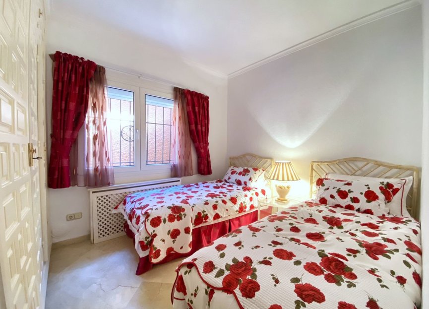 Resale - House - Detached Villa - Marbella - Nagüeles