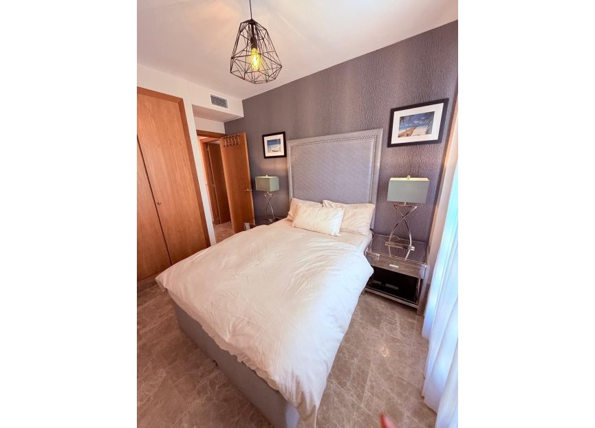 Resale - Apartment - Penthouse - Estepona - Estepona Centro