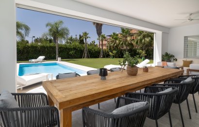 Resale - House - Detached Villa - Marbella - Guadalmina Baja