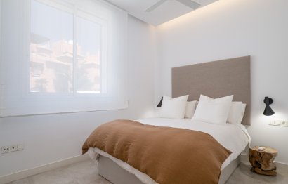 Resale - House - Detached Villa - Marbella - Guadalmina Baja